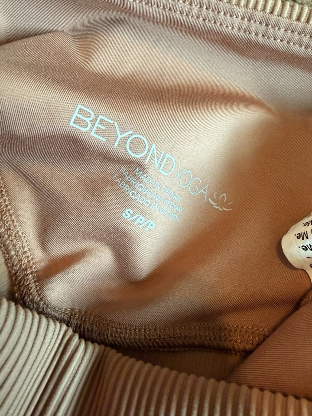 Beyond Yoga Two Piece Workout Set Tan Ribbed Leggings Sports Bra Small Women's - Picture 7 of 10